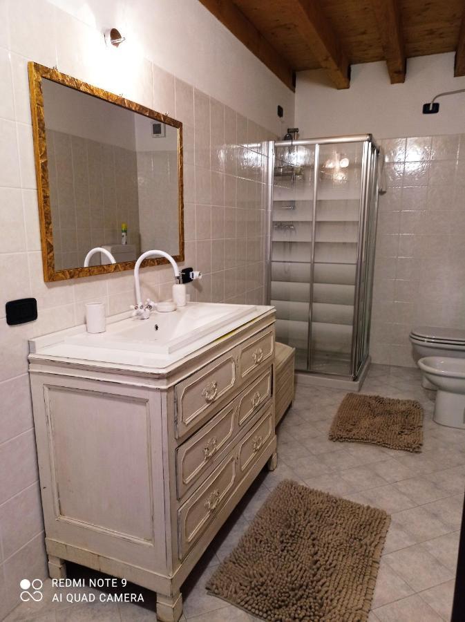 Apartamento Casa Delle Api Pisogne Exterior foto